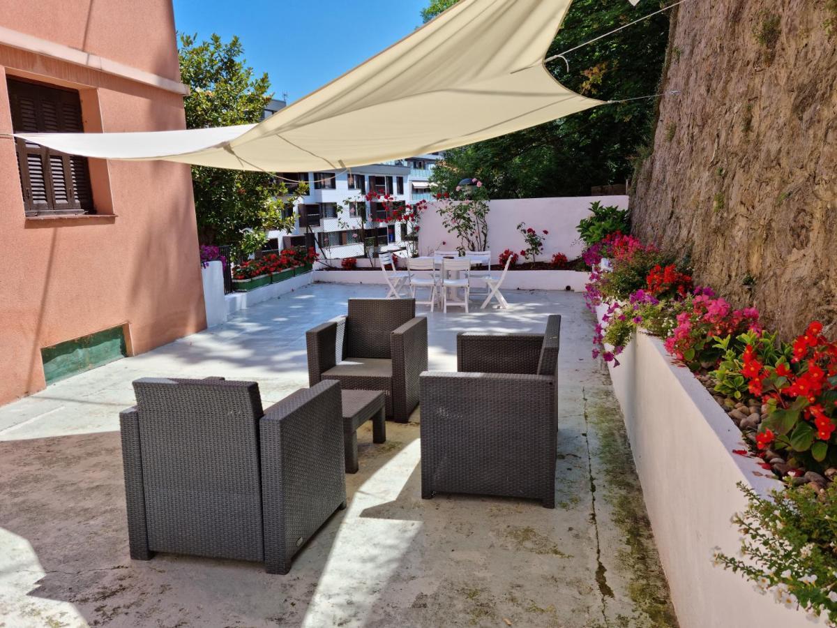 Apartamento Easo Terrace Free Private Parking And Air Conditioning *